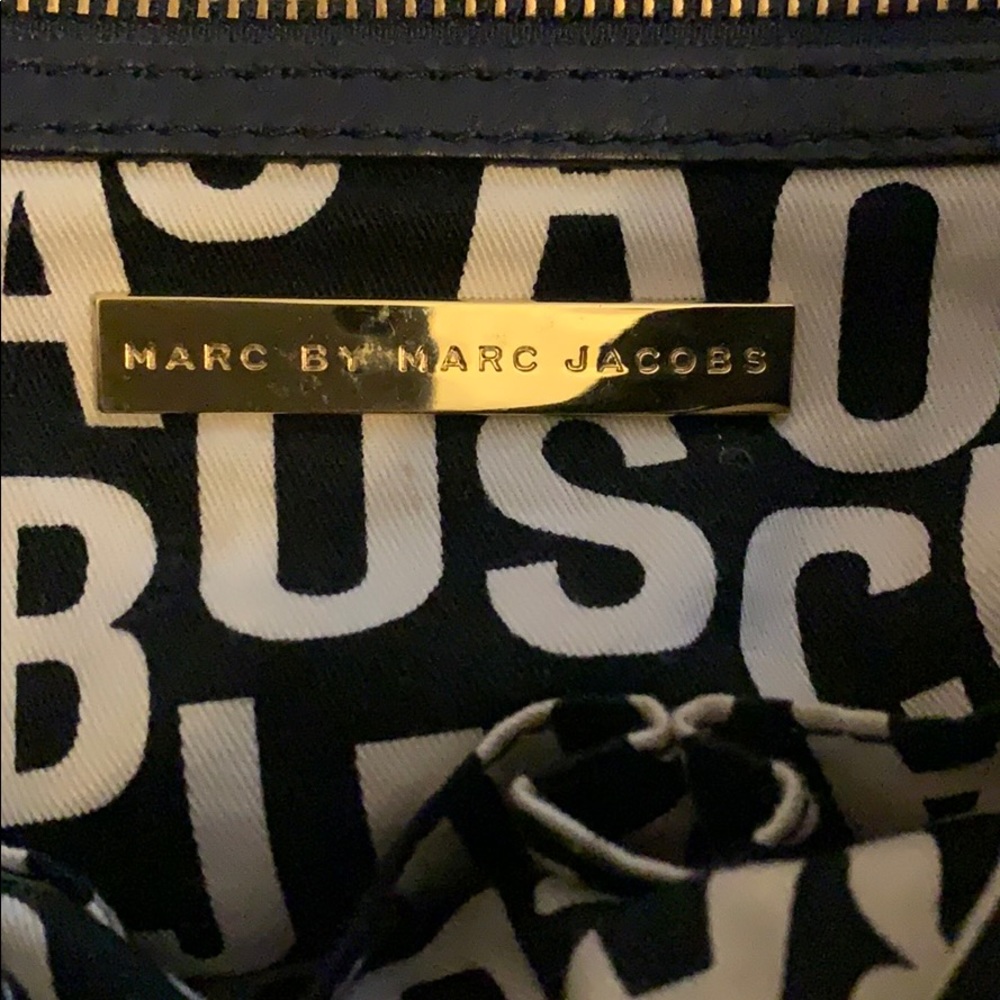 Handbag - Picture 5 of 5